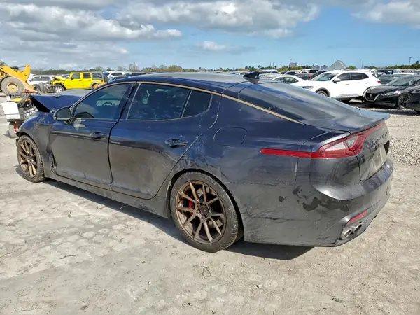 KNAE45LC1K6068334 2019 KIA STINGER - Image 2