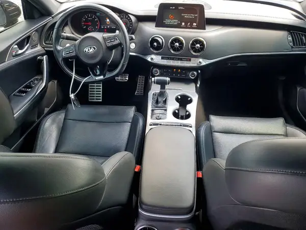 KNAE45LC1L6081411 2020 KIA STINGER - Image 8