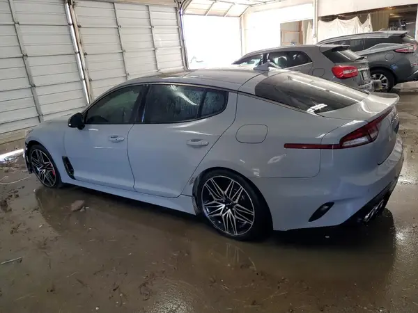 KNAE45LC1N6099362 2022 KIA STINGER - Image 2