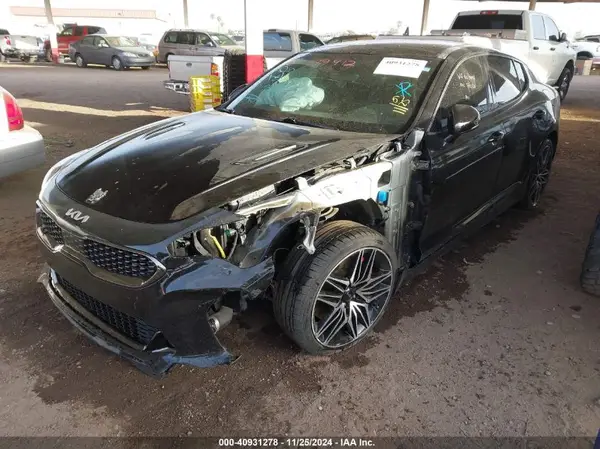 KNAE45LC1N6099412 2022 KIA STINGER - Image 2