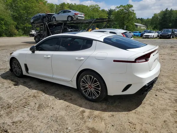 KNAE45LC1N6111493 2022 KIA STINGER - Image 2