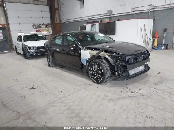 KNAE45LC1N6122316 2022 KIA STINGER - Image 1