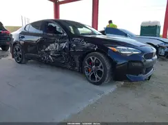 KNAE45LC2J6010411 2018 KIA STINGER