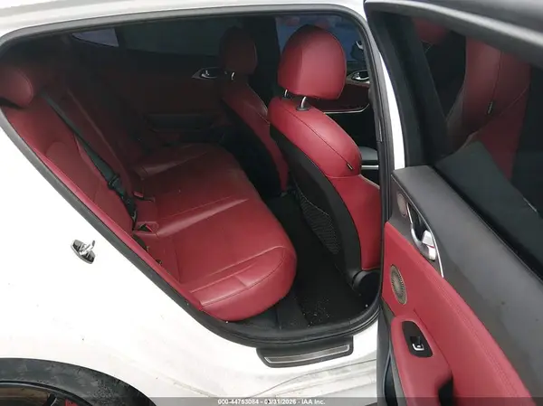 KNAE45LC2J6039973 2018 KIA STINGER - Image 8