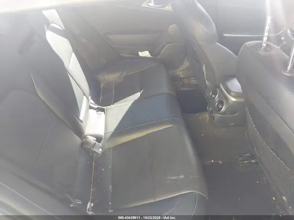 KNAE45LC2K6044415 2019 KIA STINGER - Image 8