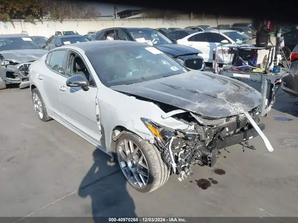 KNAE45LC2K6049548 2019 KIA STINGER - Image 1