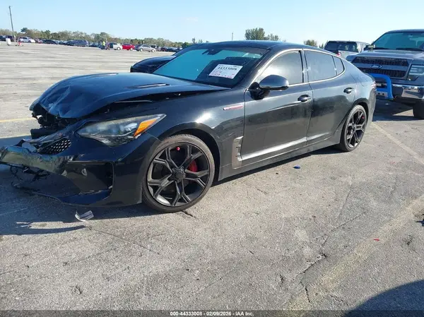 KNAE45LC2K6057777 2019 KIA STINGER - Image 2