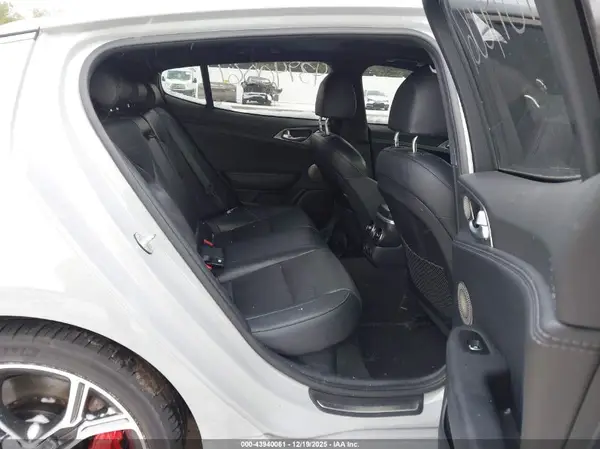KNAE45LC2L6074077 2020 KIA STINGER - Image 8