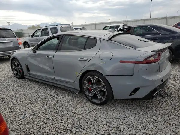 KNAE45LC2L6080865 2020 KIA STINGER - Image 2