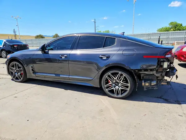 KNAE45LC2N6100602 2022 KIA STINGER - Image 2
