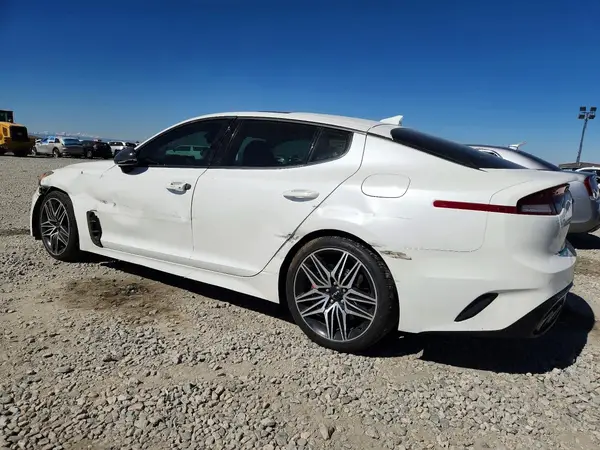KNAE45LC2N6102253 2022 KIA STINGER - Image 2