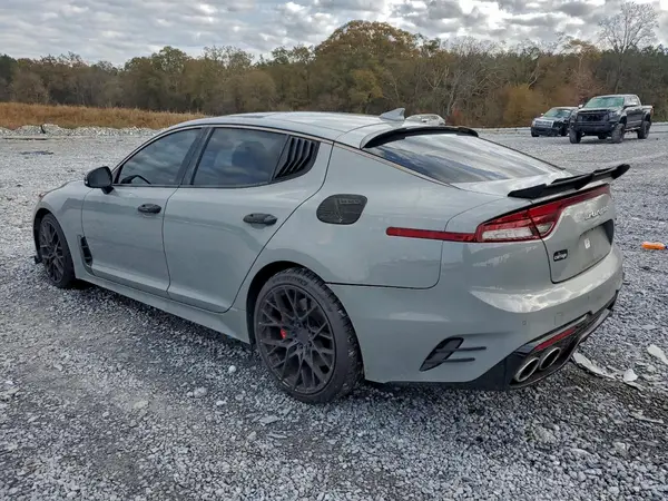 KNAE45LC2N6106304 2022 KIA STINGER - Image 2