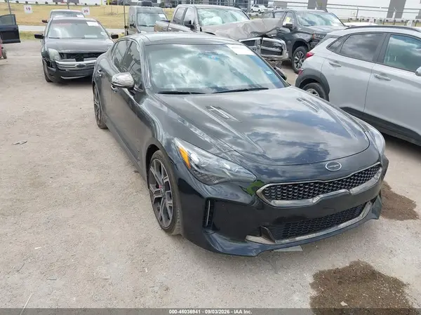 KNAE45LC3J6011048 2018 KIA STINGER - Image 1