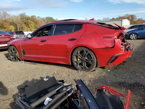 KNAE45LC3J6018520 2018 KIA STINGER - Image 2