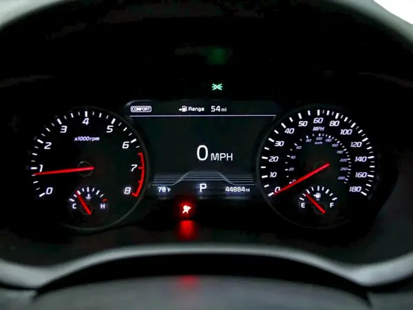 KNAE45LC3J6031896 2018 KIA STINGER - Image 8