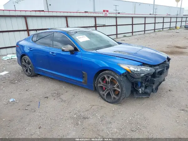 KNAE45LC3J6034071 2018 KIA STINGER - Image 1