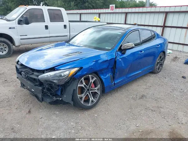 KNAE45LC3J6034071 2018 KIA STINGER - Image 2