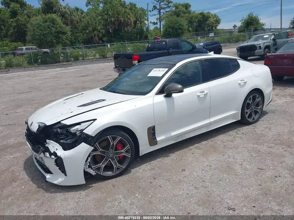KNAE45LC3J6036788 2018 KIA STINGER - Image 2