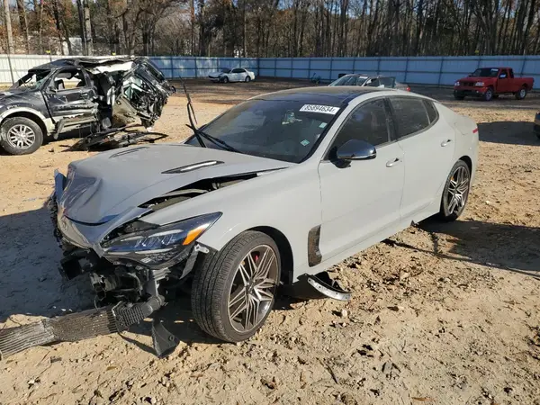 KNAE45LC3N6111026 2022 KIA STINGER - Image 1