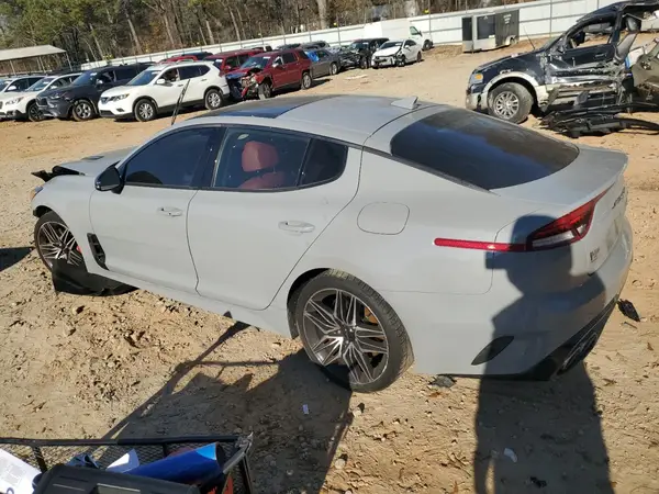 KNAE45LC3N6111026 2022 KIA STINGER - Image 2