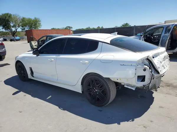 KNAE45LC3N6119885 2022 KIA STINGER - Image 2