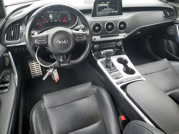 KNAE45LC4J6030823 2018 KIA STINGER - Image 8