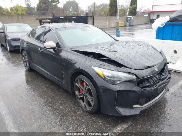 KNAE45LC4J6035780 2018 KIA STINGER - Image 1