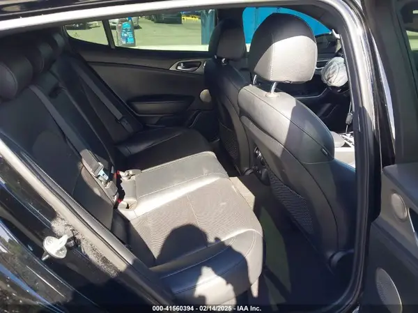 KNAE45LC4J6035780 2018 KIA STINGER - Image 8