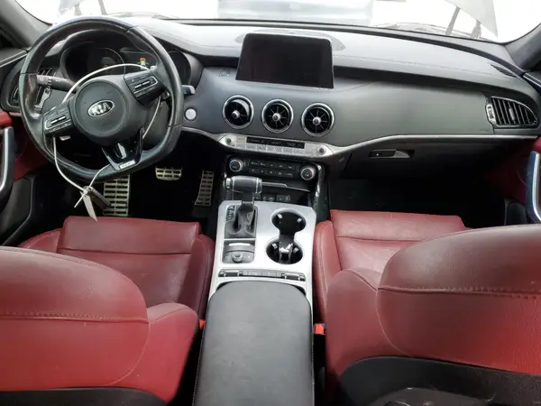 KNAE45LC4J6040140 2018 KIA STINGER - Image 8