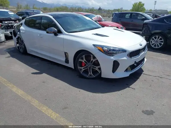 KNAE45LC4L6074873 2020 KIA STINGER - Image 1