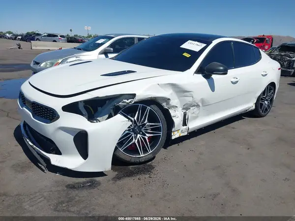 KNAE45LC4N6107079 2022 KIA STINGER - Image 2