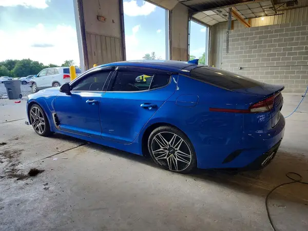 KNAE45LC4N6110063 2022 KIA STINGER - Image 2