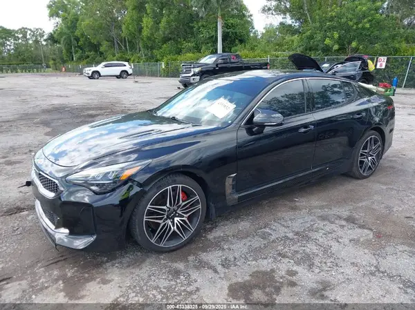 KNAE45LC4N6110581 2022 KIA STINGER - Image 2