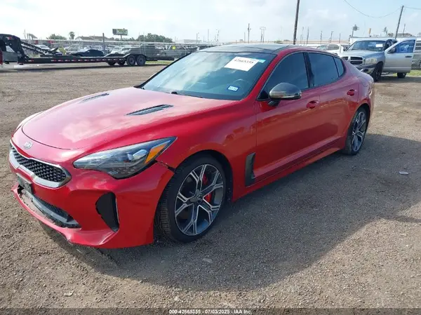 KNAE45LC5J6039806 2018 KIA STINGER - Image 2