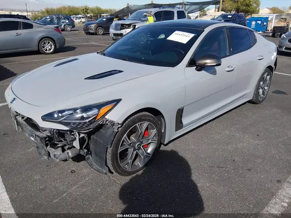 KNAE45LC5K6059295 2019 KIA STINGER - Image 2