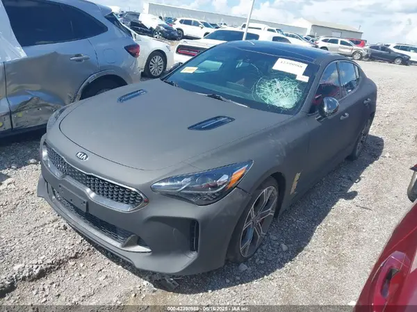 KNAE45LC5L6072744 2020 KIA STINGER - Image 2