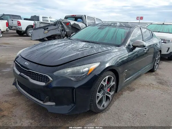 KNAE45LC6J6012534 2018 KIA STINGER - Image 2