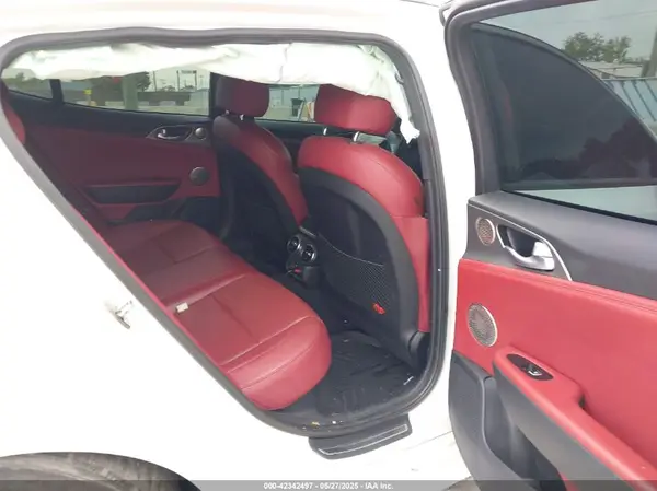 KNAE45LC6J6030287 2018 KIA STINGER - Image 8