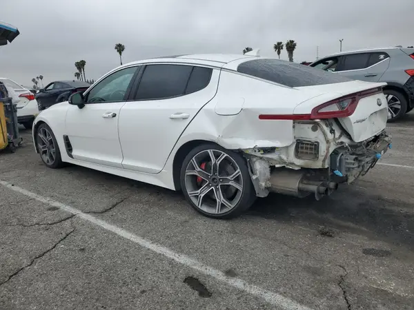 KNAE45LC6J6038891 2018 KIA STINGER - Image 2