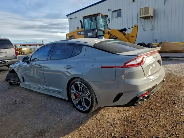 KNAE45LC6K6065851 2019 KIA STINGER - Image 2