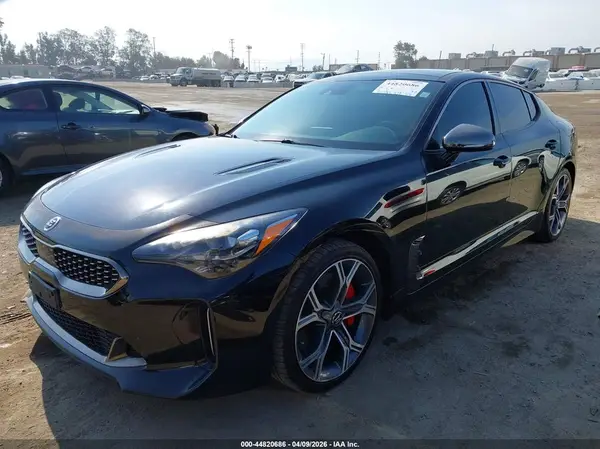 KNAE45LC6M6096195 2021 KIA STINGER - Image 2