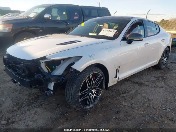 KNAE45LC6N6100392 2022 KIA STINGER - Image 2
