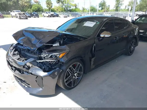 KNAE45LC6N6113062 2022 KIA STINGER - Image 2