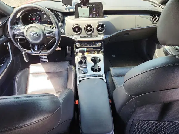 KNAE45LC7J6030086 2018 KIA STINGER - Image 8