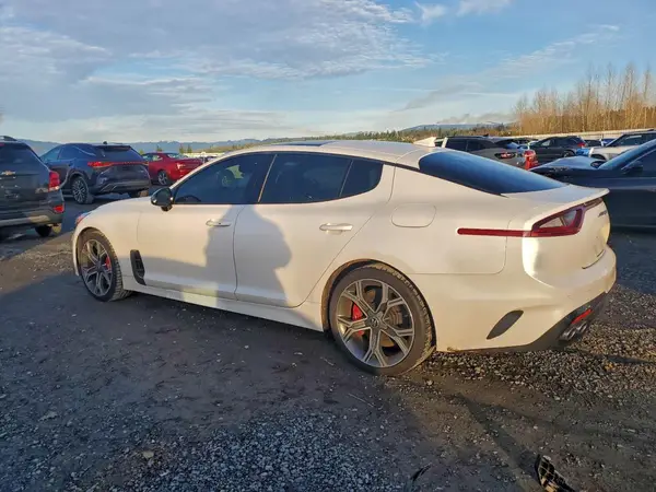 KNAE45LC7J6036289 2018 KIA STINGER - Image 2