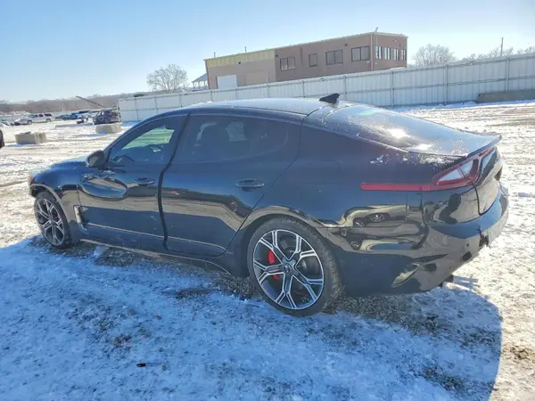 KNAE45LC7J6040133 2018 KIA STINGER - Image 2
