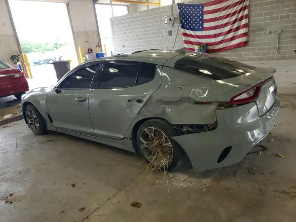 KNAE45LC7K6058911 2019 KIA STINGER - Image 2