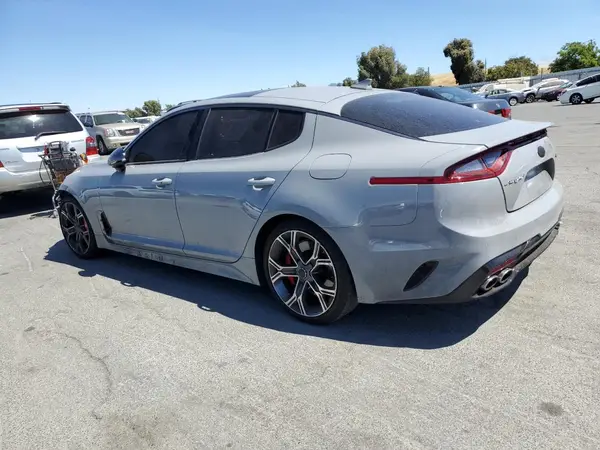 KNAE45LC7K6065812 2019 KIA STINGER - Image 2