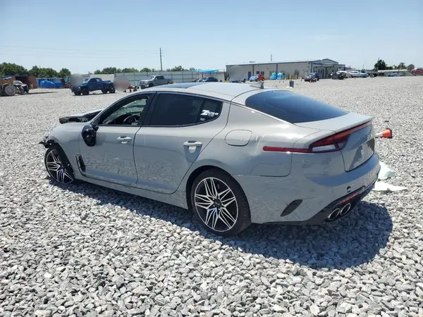 KNAE45LC7N6105066 2022 KIA STINGER - Image 2