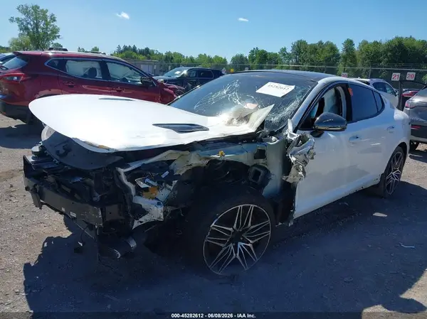KNAE45LC7N6108257 2022 KIA STINGER - Image 2